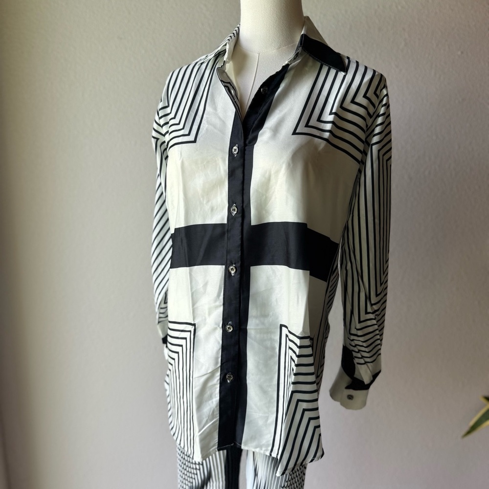 NWOT Black White Geometric Striped‎ Button-Up Shirt Wide Leg Pants Matching Set - Picture 3 of 6
